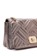 Kadın Bronz Uzun Zincir Askılı Kapitone Omuz Çantası | Derimod Kadın Bronz Uzun Zincir Askılı Kapitone Omuz Çantası | Derimod