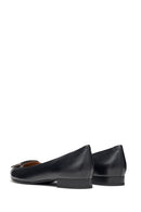 Geox Kadın Siyah Charyssa Toka Detaylı Deri Babet | Derimod Geox Kadın Siyah Charyssa Toka Detaylı Deri Babet | Derimod