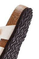 Birkenstock Kadın Beyaz Mayari Graceful Tokalı Terlik | Derimod Birkenstock Kadın Beyaz Mayari Graceful Tokalı Terlik | Derimod