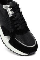 Kadın Siyah Bağcıklı Kalın Tabanlı Deri Sneaker | Derimod Kadın Siyah Bağcıklı Kalın Tabanlı Deri Sneaker | Derimod