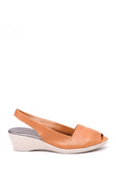 WOMEN'S WED-HEEL SANDALS | Derimod WOMEN'S WED-HEEL SANDALS | Derimod