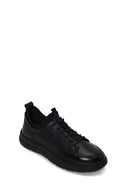 Erkek Siyah Bağcıklı Kalın Tabanlı Deri Sneaker | Derimod Erkek Siyah Bağcıklı Kalın Tabanlı Deri Sneaker | Derimod