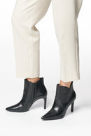 Geox Kadın Siyah Faviola Fermuarlı Topuklu Deri Bot | Derimod Geox Kadın Siyah Faviola Fermuarlı Topuklu Deri Bot | Derimod