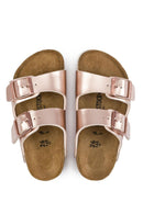 Birkenstock Kadın Pembe Arizona Bf Electric Metalik Çift Tokalı Terlik | Derimod Birkenstock Kadın Pembe Arizona Bf Electric Metalik Çift Tokalı Terlik | Derimod