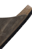 Birkenstock Erkek Haki Arizona Çift Tokalı Nubuk Deri Terlik | Derimod Birkenstock Erkek Haki Arizona Çift Tokalı Nubuk Deri Terlik | Derimod