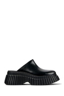 Camper Kadın Siyah Bcn Kalın Tabanlı Deri Terlik | Derimod Camper Kadın Siyah Bcn Kalın Tabanlı Deri Terlik | Derimod