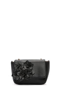Kadın Siyah Zincir Askılı Floral Detaylı Mini Omuz Çantası | Derimod Kadın Siyah Zincir Askılı Floral Detaylı Mini Omuz Çantası | Derimod