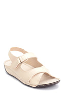 Kadın Dolgu Topuk Casual Sandalet | Derimod Kadın Dolgu Topuk Casual Sandalet | Derimod