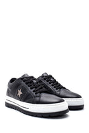 Kadın Yıldız Detaylı Sneaker | Derimod Kadın Yıldız Detaylı Sneaker | Derimod