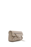 Kadın Gri Metal Detaylı Çapraz Çanta | Derimod Kadın Gri Metal Detaylı Çapraz Çanta | Derimod