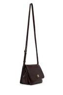 Woman Burgundy Croc-Embossed Crossbody Bag | Derimod Woman Burgundy Croc-Embossed Crossbody Bag | Derimod