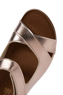 Kadın Bronz Bantlı Comfort Sandalet | Derimod Kadın Bronz Bantlı Comfort Sandalet | Derimod