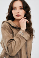 Darlen Kadın Bej Oversize Kapüşonlu Deri Ceket | Derimod Darlen Kadın Bej Oversize Kapüşonlu Deri Ceket | Derimod