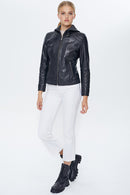 Venus Kadın Siyah Kapişonlu Deri Ceket | Derimod Venus Kadın Siyah Kapişonlu Deri Ceket | Derimod