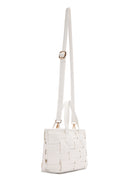 Kadın Krem Uzun Askılı Örgü Desenli Çapraz Çanta | Derimod Kadın Krem Uzun Askılı Örgü Desenli Çapraz Çanta | Derimod