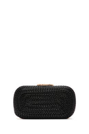 Kadın Siyah Uzun Zincir Askılı Örgü Abiye Çanta | Derimod Kadın Siyah Uzun Zincir Askılı Örgü Abiye Çanta | Derimod