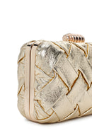 Kadın Altın Uzun Zincir Askılı Örgü Desenli Çapraz Çanta | Derimod Kadın Altın Uzun Zincir Askılı Örgü Desenli Çapraz Çanta | Derimod