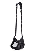 Kadın Siyah Uzun Askılı Kroko Desenli Omuz Çantası | Derimod Kadın Siyah Uzun Askılı Kroko Desenli Omuz Çantası | Derimod