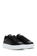 Kadın Siyah Bağcıklı Kalın Tabanlı Deri Sneaker | Derimod Kadın Siyah Bağcıklı Kalın Tabanlı Deri Sneaker | Derimod