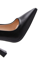 Kadın Siyah İnce Topuklu Deri Stiletto | Derimod Kadın Siyah İnce Topuklu Deri Stiletto | Derimod