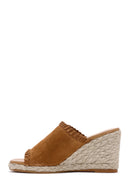 Kadın Taba Dolgu Topuklu Süet Deri Espadril Terlik | Derimod Kadın Taba Dolgu Topuklu Süet Deri Espadril Terlik | Derimod