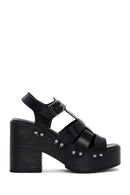 Kadın Siyah Kalın Topuklu Tokalı Deri Sandalet | Derimod Kadın Siyah Kalın Topuklu Tokalı Deri Sandalet | Derimod