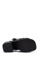 Kadın Siyah Kalın Topuklu Tokalı Deri Sandalet | Derimod Kadın Siyah Kalın Topuklu Tokalı Deri Sandalet | Derimod