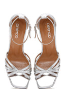 Kadın Gümüş Bilekten Bantlı Metalik Yüksek Topuklu Deri Sandalet | Derimod Kadın Gümüş Bilekten Bantlı Metalik Yüksek Topuklu Deri Sandalet | Derimod