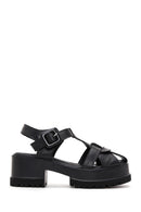 Kadın Siyah Bilekten Bantlı Kalın Tabanlı Deri Sandalet | Derimod Kadın Siyah Bilekten Bantlı Kalın Tabanlı Deri Sandalet | Derimod