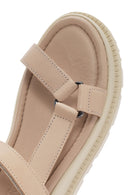 Kadın Bej Bilekten Bantlı Deri Comfort Sandalet | Derimod Kadın Bej Bilekten Bantlı Deri Comfort Sandalet | Derimod
