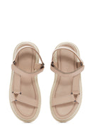 Kadın Bej Bilekten Bantlı Deri Comfort Sandalet | Derimod Kadın Bej Bilekten Bantlı Deri Comfort Sandalet | Derimod