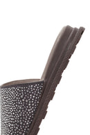 Women's Gray Stone Leather Slippers | Derimod Women's Gray Stone Leather Slippers | Derimod