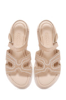 Kadın Bej Bilekten Bantlı Süet Deri Sandalet | Derimod Kadın Bej Bilekten Bantlı Süet Deri Sandalet | Derimod