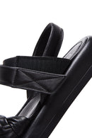 Kadın Siyah Bilekten Bantlı Deri Comfort Sandalet | Derimod Kadın Siyah Bilekten Bantlı Deri Comfort Sandalet | Derimod