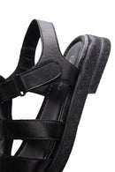 Kadın Siyah Bilekten Bantlı Deri Comfort Sandalet | Derimod Kadın Siyah Bilekten Bantlı Deri Comfort Sandalet | Derimod