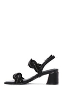 Kadın Siyah Bilekten Bantlı Kalın Orta Topuklu Örgü Desenli Sandalet | Derimod Kadın Siyah Bilekten Bantlı Kalın Orta Topuklu Örgü Desenli Sandalet | Derimod