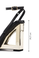 Kadın Siyah Bilekten Tokalı Dolgu Topuklu Rugan Sandalet | Derimod Kadın Siyah Bilekten Tokalı Dolgu Topuklu Rugan Sandalet | Derimod