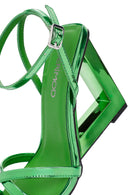 Kadın Yeşil Bilekten Tokalı Dolgu Topuklu Metalik Sandalet | Derimod Kadın Yeşil Bilekten Tokalı Dolgu Topuklu Metalik Sandalet | Derimod