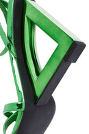 Kadın Yeşil Bilekten Tokalı Dolgu Topuklu Metalik Sandalet | Derimod Kadın Yeşil Bilekten Tokalı Dolgu Topuklu Metalik Sandalet | Derimod