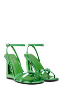 Kadın Yeşil Bilekten Tokalı Dolgu Topuklu Metalik Sandalet | Derimod Kadın Yeşil Bilekten Tokalı Dolgu Topuklu Metalik Sandalet | Derimod