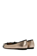 Kadın Altın Toka Detaylı Deri Babet | Derimod Kadın Altın Toka Detaylı Deri Babet | Derimod