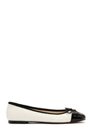 Kadın Krem Toka Detaylı Deri Babet | Derimod Kadın Krem Toka Detaylı Deri Babet | Derimod