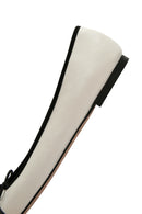 Kadın Krem Toka Detaylı Deri Babet | Derimod Kadın Krem Toka Detaylı Deri Babet | Derimod