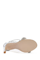 Kadın Gümüş Bilekten Bağlamalı İnce Topuklu Sandalet | Derimod Kadın Gümüş Bilekten Bağlamalı İnce Topuklu Sandalet | Derimod