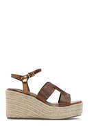 Kadın Bronz Bilekten Bantlı Dolgu Topuklu Espadril | Derimod Kadın Bronz Bilekten Bantlı Dolgu Topuklu Espadril | Derimod