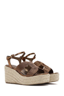 Kadın Bronz Bilekten Bantlı Dolgu Topuklu Espadril | Derimod Kadın Bronz Bilekten Bantlı Dolgu Topuklu Espadril | Derimod