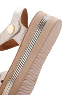 Kadın Altın Bilekten Bantlı Kalın Tabanlı Sandalet | Derimod Kadın Altın Bilekten Bantlı Kalın Tabanlı Sandalet | Derimod