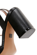 Kadın Siyah Bilekten Bantlı Topuklu Sandalet | Derimod Kadın Siyah Bilekten Bantlı Topuklu Sandalet | Derimod