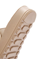 Kadın Bej Taşlı Çift Tokalı Kalın Tabanlı Comfort Terlik | Derimod Kadın Bej Taşlı Çift Tokalı Kalın Tabanlı Comfort Terlik | Derimod