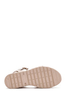 Kadın Bej Bilekten Bantlı Kalın Tabanlı Sandalet | Derimod Kadın Bej Bilekten Bantlı Kalın Tabanlı Sandalet | Derimod